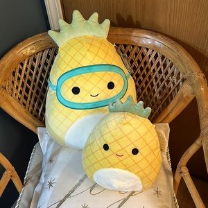 NWT Squishmallow Maui Pineapple Set Of 2 Squish Dates 3.31.2022